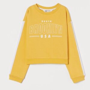 H&M girls size 8-10Y long sleeve pullover cropped sweater “North Brooklyn USA”